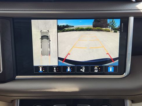 Used 2023 GMC Yukon XL Denali w/ Max Trailering Package AWD/4WD image 15