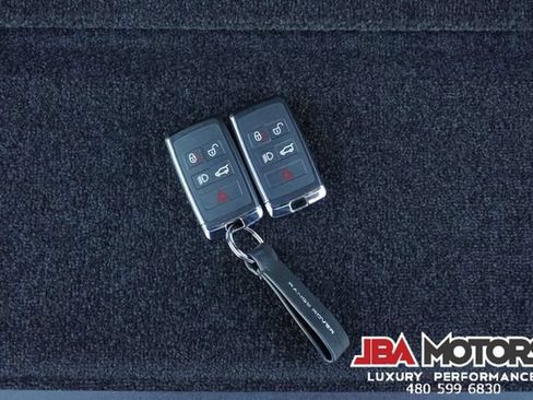 Used 2023 Land Rover Range Rover Long Wheelbase SE AWD/4WD image 95