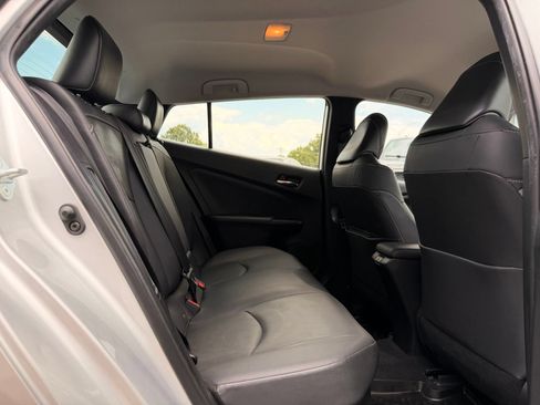 Used 2020 Toyota Prius Prime Limited FWD image 25