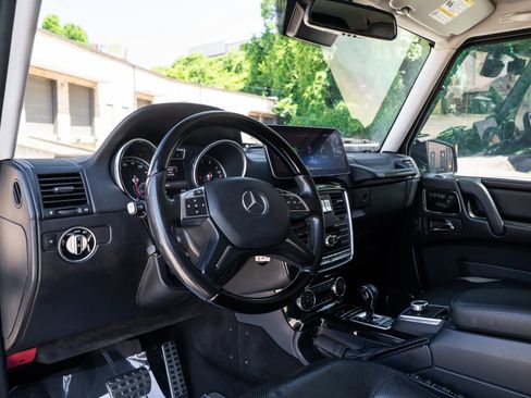 Used 2016 Mercedes-Benz G 550 image 25