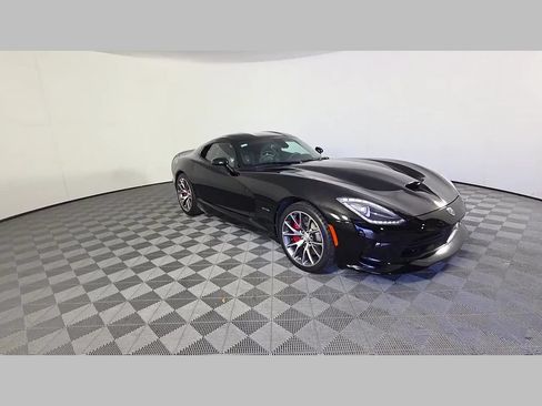 Used 2014 SRT Viper GTS w/ GTS Laguna Interior Package RWD image 34