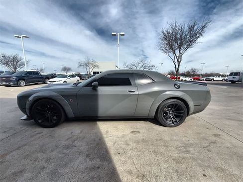 Used 2023 Dodge Challenger R/T Scat Pack image 3