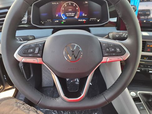 New 2025 Volkswagen Jetta SE image 12