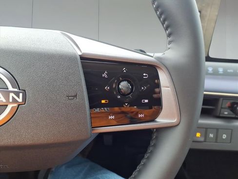 New 2026 Nissan Leaf SV+ image 16