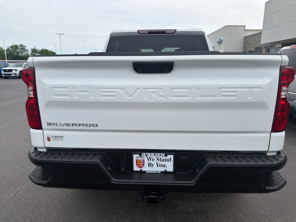 Used 2023 Chevrolet Silverado 1500 W/T w/ Trailering Package AWD/4WD image 4