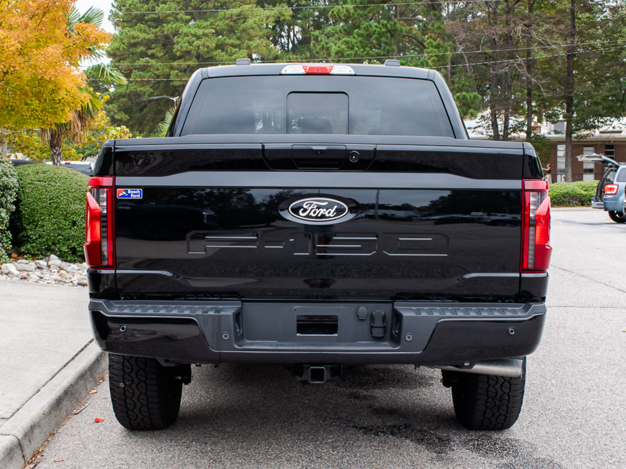 Used 2026 Ford F150 XLT w/ Equipment Group 302A MID AWD/4WD image 4