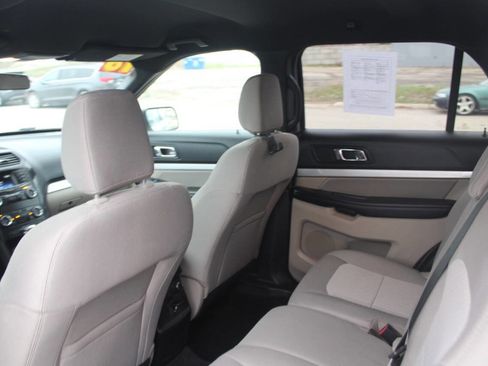 Used 2018 Ford Explorer 4WD image 16