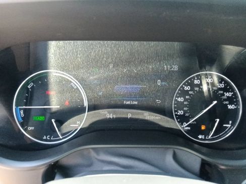 Used 2024 Toyota Sienna Limited FWD image 21