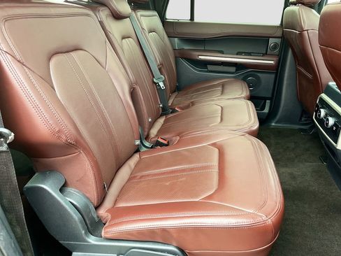 Used 2022 Ford Expedition Max Limited AWD/4WD image 30