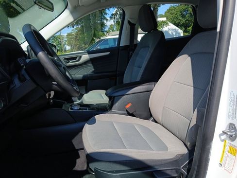 Used 2022 Ford Escape S AWD/4WD image 19