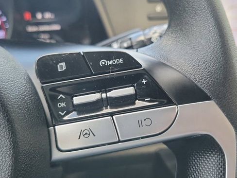 Used 2021 Hyundai Elantra SEL FWD image 26