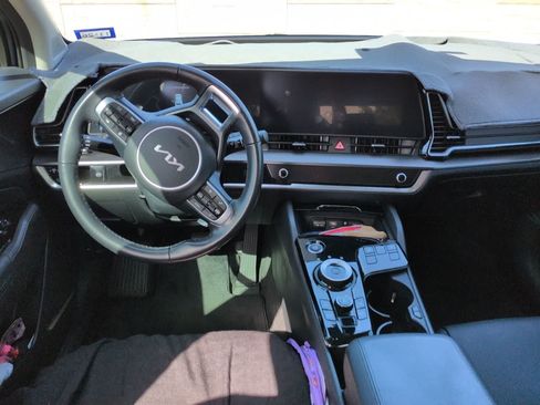 Used 2025 Kia Sportage EX w/ EX Premium Package AWD/4WD image 8