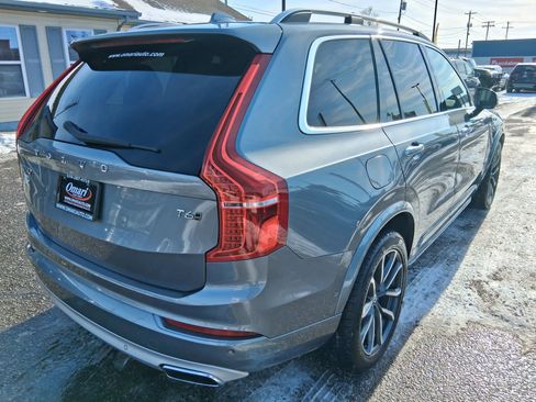 Used 2016 Volvo XC90 T6 Momentum w/ Momentum Plus Package image 9