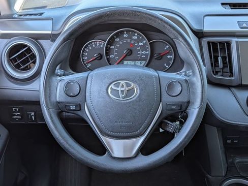 Used 2016 Toyota RAV4 LE FWD image 12