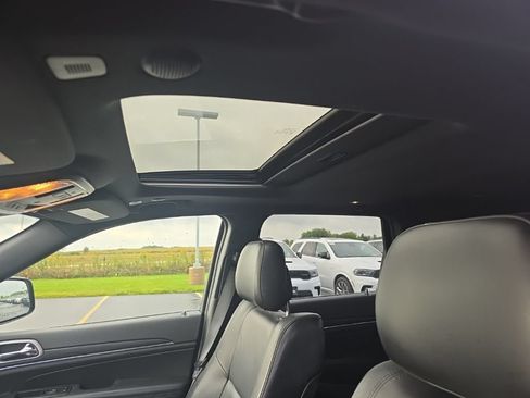 Used 2020 Jeep Grand Cherokee Limited AWD/4WD image 4