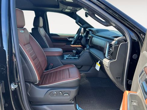 New 2026 GMC Sierra 1500 Denali Ultimate AWD/4WD image 10