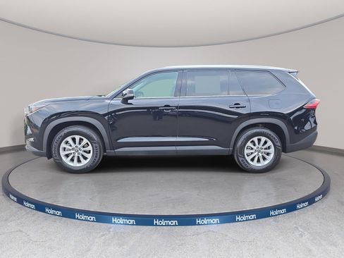 Used 2025 Toyota Grand Highlander AWD image 9