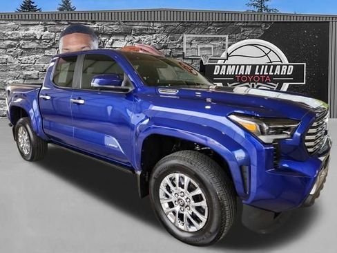 Used 2024 Toyota Tacoma Limited AWD/4WD image 1