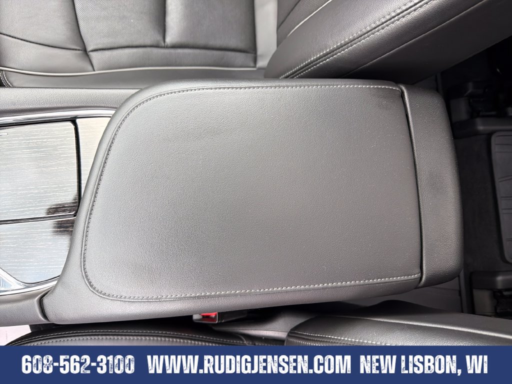 Used 2021 Buick Enclave Avenir w/ Avenir Technology Package AWD/4WD image 26