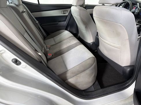 Used 2017 Toyota Corolla LE image 15