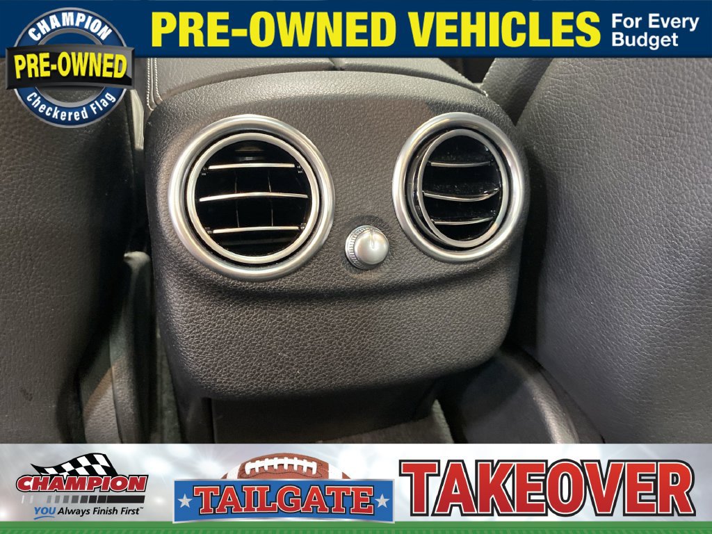 Used 2020 Mercedes-Benz C 300 4MATIC Sedan w/ Premium Package image 29