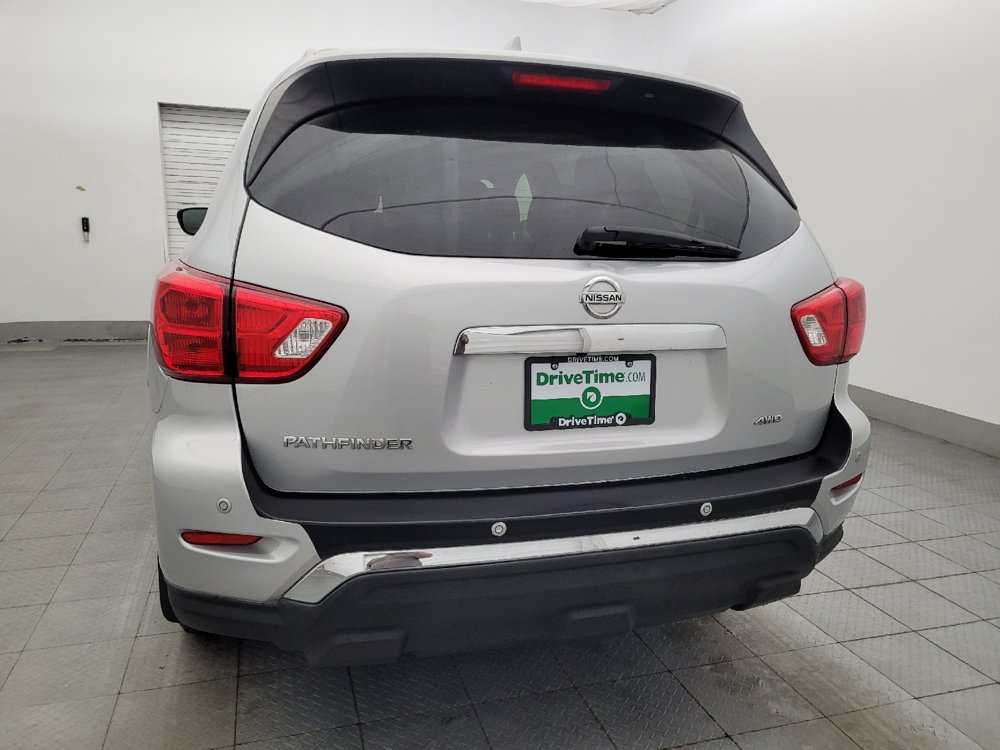 Used 2019 Nissan Pathfinder S AWD/4WD image 6