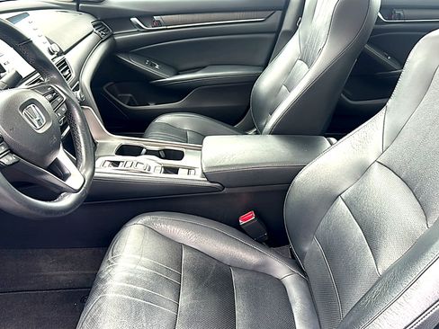 Used 2018 Honda Accord EX-L image 13
