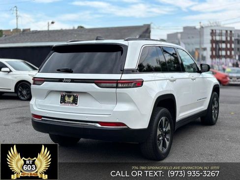 Used 2024 Jeep Grand Cherokee Limited 4xe AWD/4WD image 7