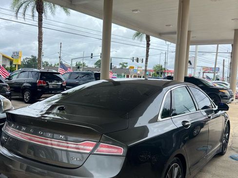 Used 2016 Lincoln MKZ Hybrid w/ Equipment Group 600A Reserve FWD image 4
