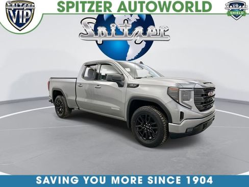 Used 2023 GMC Sierra 1500 Elevation AWD/4WD image 3