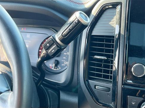 Certified 2021 Nissan Titan PRO-4X w/ Pro-4x Convenience Package image 15