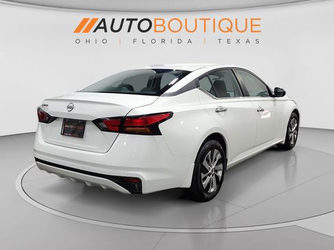 Used 2024 Nissan Altima 2.5 S FWD image 5