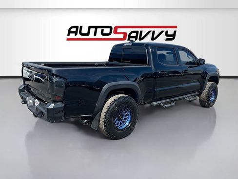 Used 2023 Toyota Tacoma TRD Off-Road w/ Black Out Package (TMS) AWD/4WD image 7
