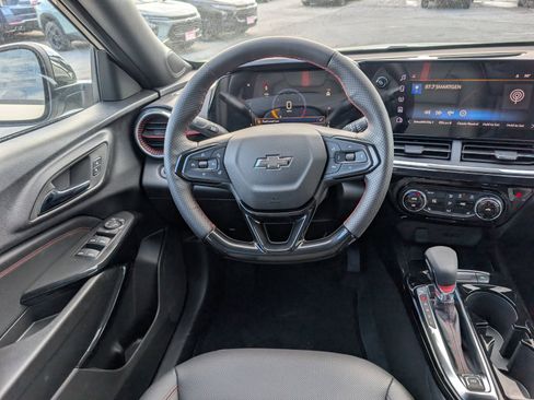 New 2026 Chevrolet Trax RS w/ Driver Confidence Package image 14