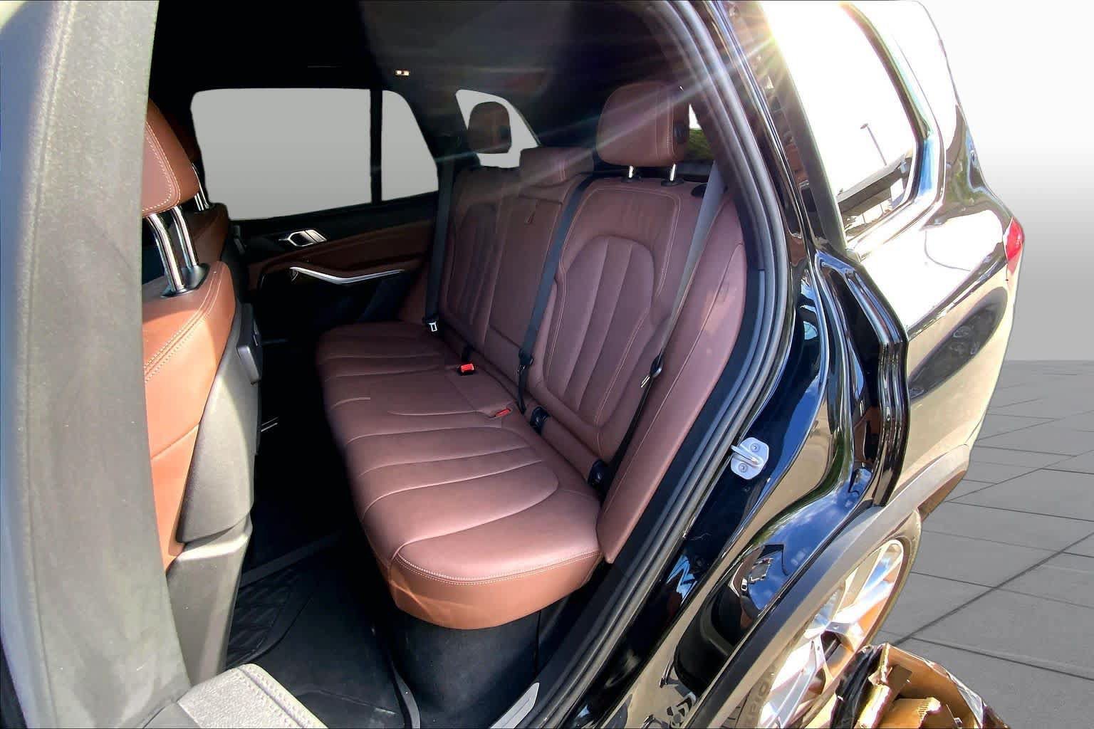 Used 2022 BMW X5 xDrive45e w/ Executive Package AWD/4WD image 20