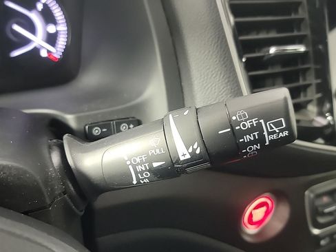 Certified 2022 Honda Passport TrailSport image 28