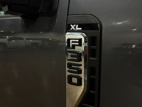 Used 2023 Ford F350 XL image 52