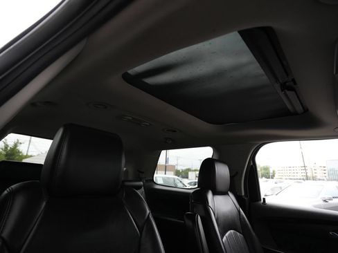 Used 2011 GMC Acadia Denali AWD/4WD image 30
