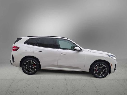 New 2026 BMW X3 xDrive30 image 9