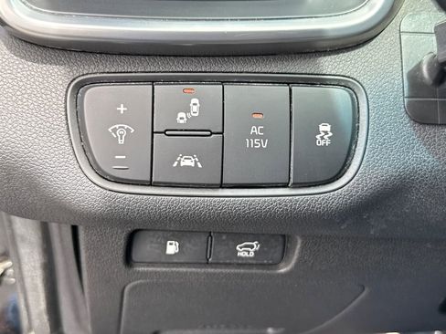 Used 2016 Kia Sorento SX w/ SXL Technology Package AWD/4WD image 26
