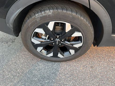 Used 2024 Kia Sportage X-Line w/ X-Line Premium Package AWD/4WD image 41