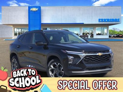 Used 2025 Chevrolet Trax LT