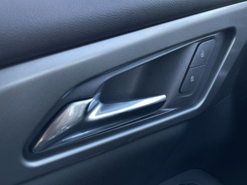 New 2026 Chevrolet Traverse LT w/ Driver Confidence Package image 13