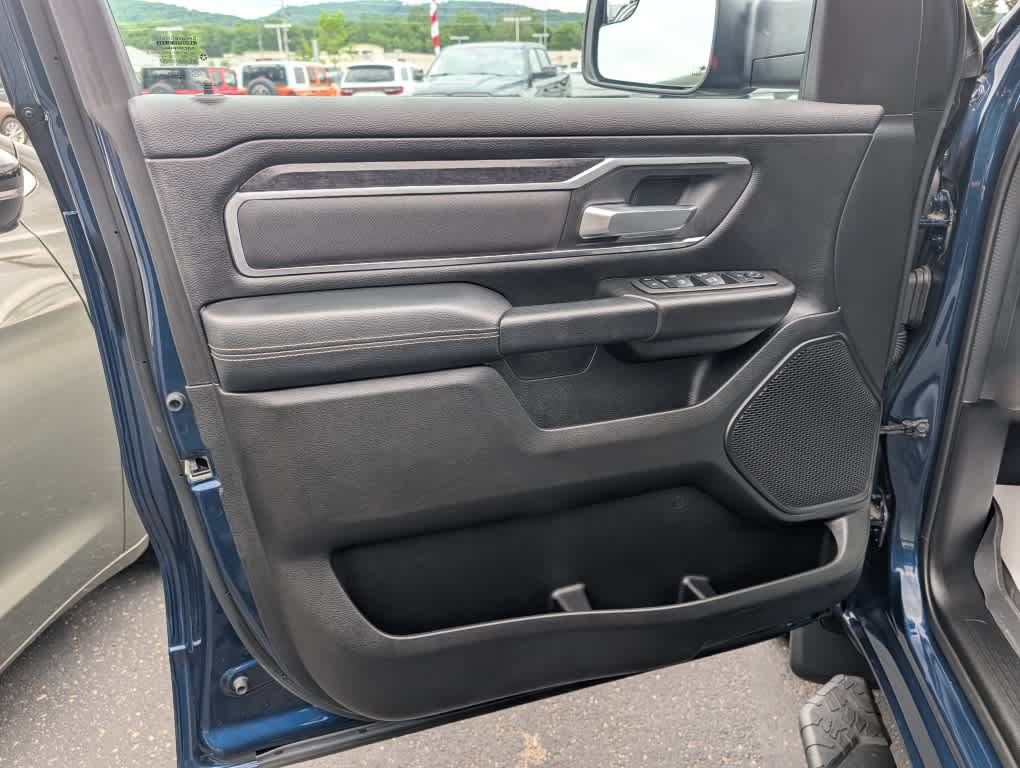 Used 2023 RAM 1500 Big Horn AWD/4WD image 7