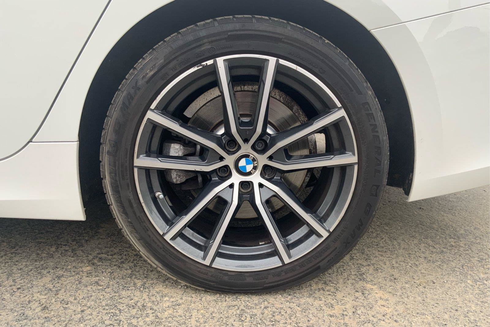 Used 2021 BMW 330i xDrive Sedan w/ Convenience Package AWD/4WD image 29