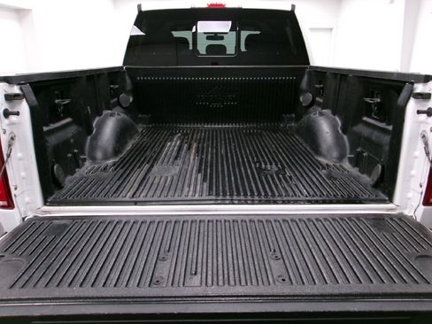 Used 2018 Ford F150 XLT w/ Equipment Group 302A Luxury image 9