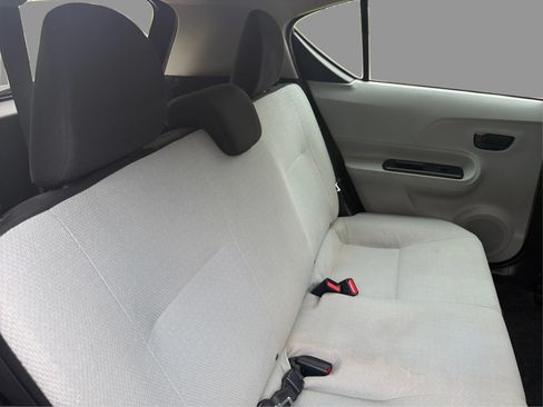 Used 2014 Toyota Prius C One FWD image 27