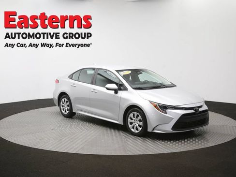 Used 2024 Toyota Corolla LE FWD image 44