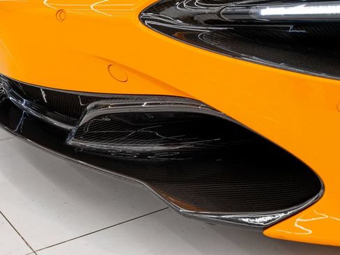 Used 2020 McLaren 720S Spider RWD image 10