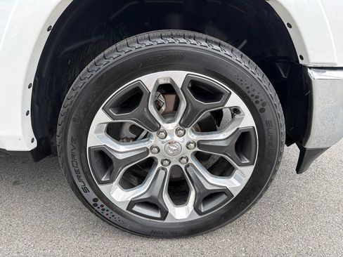 Used 2019 RAM 1500 Limited AWD/4WD image 14